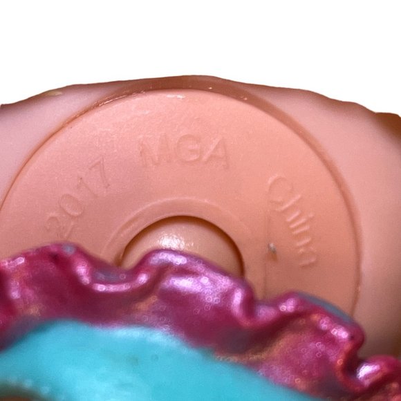 L.O.L. Surprise dolls Lot of 4 Dolls - Picture 7 of 12